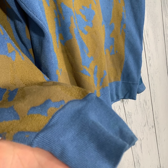 Acne Studios Unisex Primrose Camo Sweatshirt EUC - Picture 7 of 16